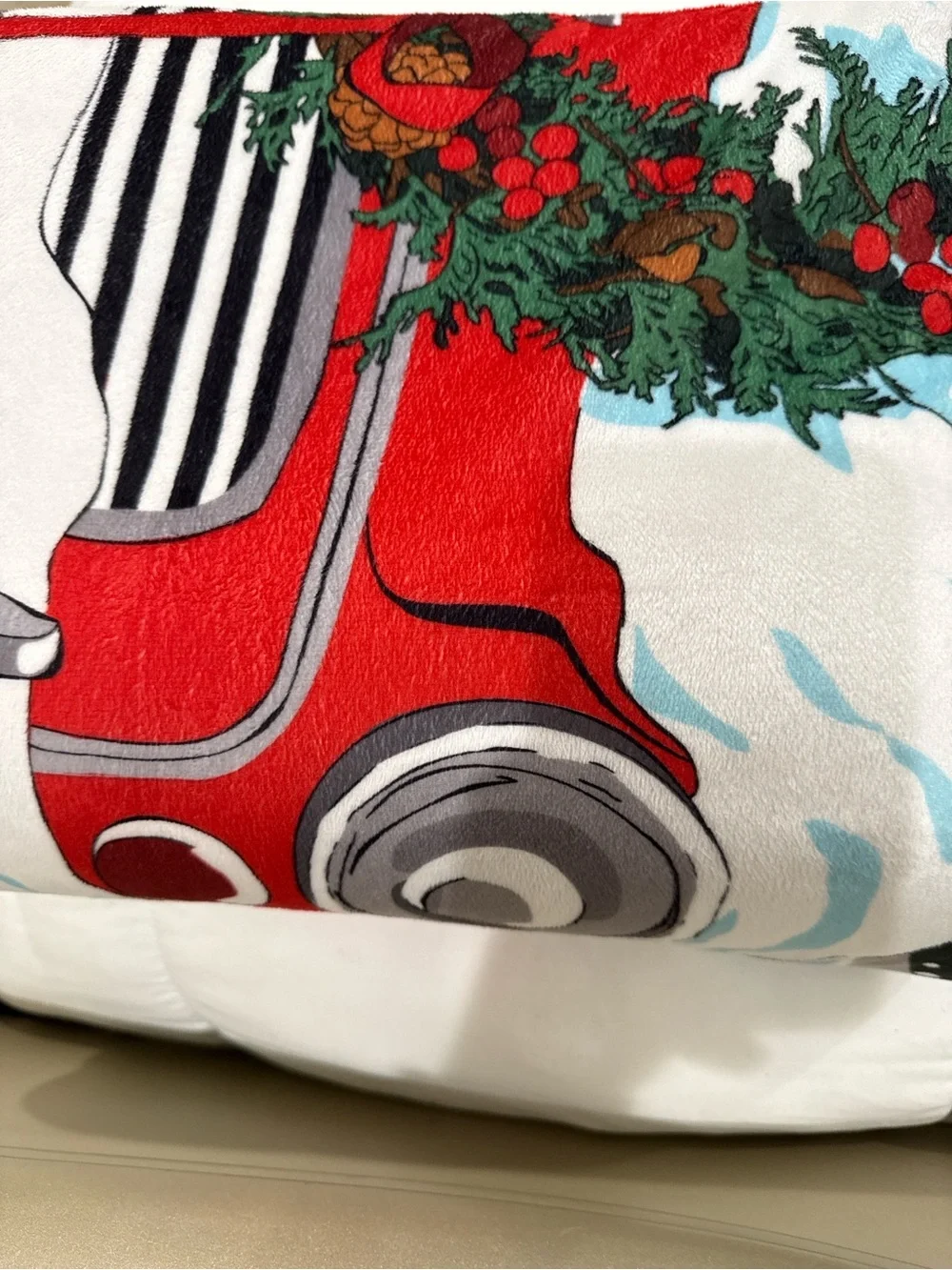 Holiday Red Vintage Truck Throw Blanket - Festive Wreath Design Soft Cozy 50x60